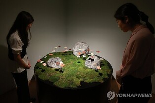 Chanel to host crafts exhibition with heritage preservation foundation