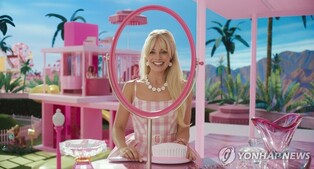 영화 '바비', '슈퍼마리오' 제치고 올해 美 최고 흥행작