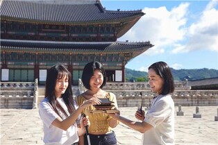 "시각장애인 위한 맞춤 해설, 9월 창덕궁·덕수궁에서 만나요"