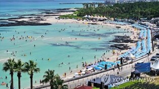 (LEAD) Retail sales up 5.9 pct in July on growing outdoor vacation activities