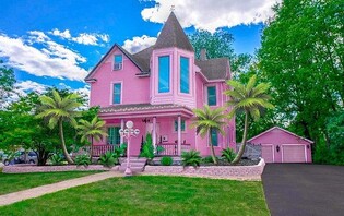 美 부동산 시장에 나온 15억원짜리 '바비 인형의 집'