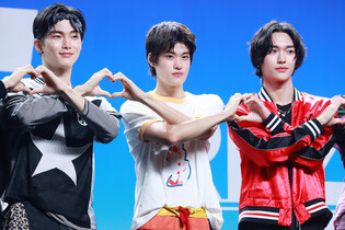 S. Korean boy group Riize