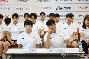 S. Korean canoeists looking forward to beating ex-N. Korean teammates at Asian Games