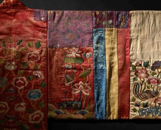 RM이 보존·복원 힘 보탠 활옷…문양 뛰어나고 형태·색감 등 눈길