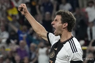 일본에 지고 감독 쫓겨난 독일, 음바페 안 뛴 프랑스에 2-1 승