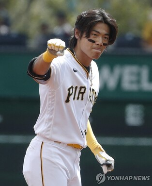 사흘 만에 선발 출전한 배지환, 컵스전 4타수 무안타