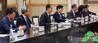 PM willing to meet N. Korean delegation during Asian Games in event of encounter: senior official