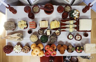 "한가위만 같아라" 온가족 이야기꽃…도타운 정 나눈 추석