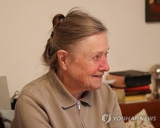 Ex-Austrian nurse of Korean leprosy patients dies at age 88