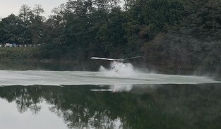 (4th LD) Pilot dead after civilian helicopter crashes into reservoir in Pocheon