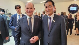 Unification minister calls for support for Seoul's vision for peace during trip to Germany