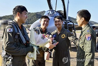S. Korea's FA-50 jets reach combined 100,000 hours of flight without accident
