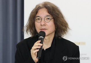 '키리에의 노래' 이와이 슌지 감독 "공연 보듯 극장 가주길"