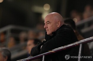 [이·팔전쟁] FIFA 회장, 양측 축구협회에 서한…"끔찍한 폭력·깊은 애도"