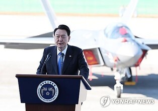 Yoon says S. Korea's defense industry is writing new history