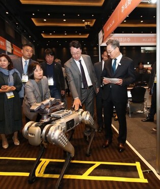 '2023 화성 모빌리티 전시회' 이틀간 4억 달러 규모 수출 상담