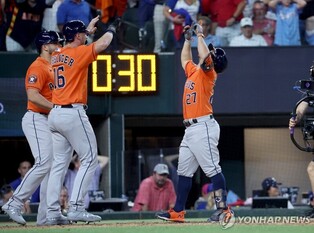 ALCS 휴스턴, 2패 뒤 3연승…NLCS 애리조나는 2패 뒤 2연승(종합)