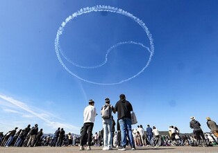 Defense firms clinch deals worth over US$6 bln at ADEX