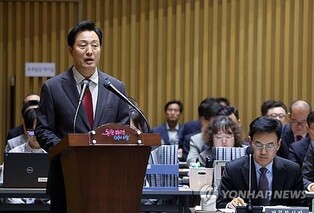 Seoul mayor vows to stick to job cuts for Seoul Metro