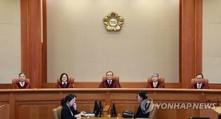 Constitutional Court rejects ruling party's petition on 3 broadcasting bills, pro-labor bill