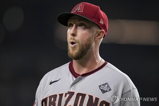 '켈리 7이닝 1실점' 애리조나, 텍사스 꺾고 월드시리즈 1승1패