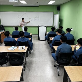 (Yonhap Feature) Teen inmates pursue new life in college entrance exam behind bars