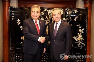 (LEAD) Top diplomats of S. Korea, China, Japan to hold talks in Busan this weekend