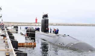 Ex-Pentagon official says S. Korea does not need nuclear subs