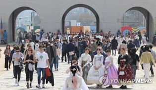 S. Korea aims to attract 20 mln foreign tourists in 2024: PM