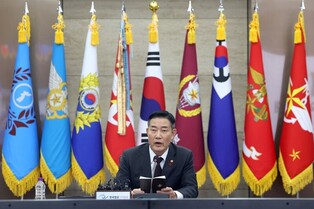 (LEAD) Defense chief warns N. Korea of 'hell of destruction' in event of reckless acts