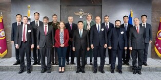 Defense chief meets 8 NATO representatives to expand security, defense industry cooperation