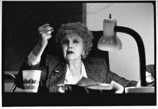 "극장에서 인생을 발견 못 한다면 연극이 무슨 소용인가"