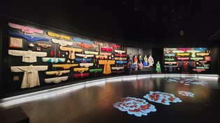 벽면 가득 채운 한복의 멋…국립대구박물관 복식문화실 새 단장