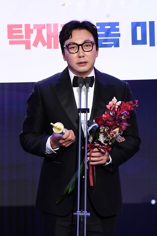 탁재훈, SBS 연예대상…"누가 받아도 이상하지 않은 상"