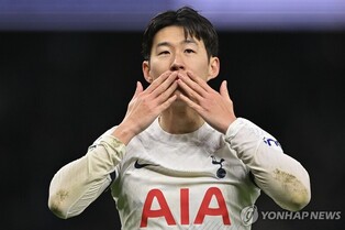 손흥민, 새해 첫날 리그 12호골 작렬…득점랭킹 공동 2위