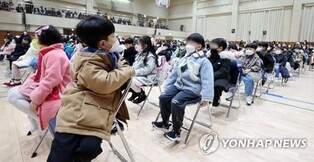 Elementary school enrollment to fall below 400,000 for 1st time this year