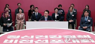 Mental health test to be available at all schools to help students at risk of mental crisis