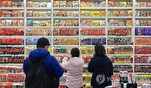 Exports of food items, agro products hit record high in 2023