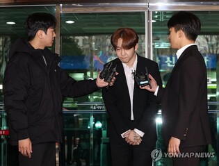 Singer Nam Tae-hyun given suspended prison term for illegal drug use