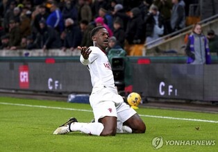 EPL 맨유, 황희찬 없는 울버햄프턴과 난타전 끝에 4-3 극적 승리