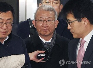 Prosecution appeals against acquittal of ex-chief justice in power abuse case