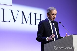 스포츠 이벤트에 손뻗는 명품…LVMH, 파리올림픽 전방위 후원