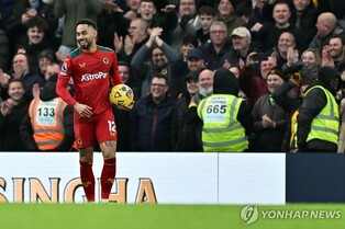 황희찬과 전방서 호흡 맞추는 울버햄프턴 쿠냐 부상