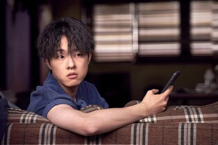 Kim Dong-hwi ‘Lived With’ Son Suk-ku to sync acting for film ‘Troll Factory’