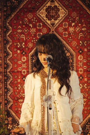 국악 벗은 송소희 "전 '이단아'…곡 쓰며 감정 해소했죠"