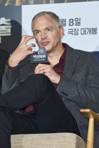 '혹성탈출' 시각효과 감독 "표정으로 미묘한 차이도 표현"(종합)