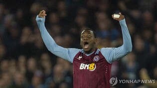 토트넘, 4위 실낱 희망…애스턴 빌라, 리버풀과 3-3 무승부