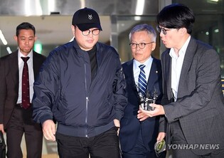 김호중 측 "구속영장 신청에도 내일·모레 콘서트 진행"