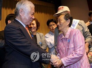 S. Korea unveils monument hoping for return of 5 nationals abducted by N. Korea in 1970s