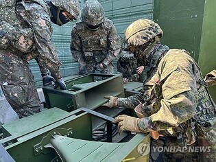 (3rd LD) S. Korea not to turn on border propaganda loudspeakers Monday